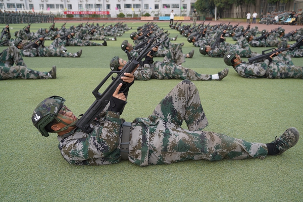 248cc永利集团2024级新生军训汇报暨开学典礼